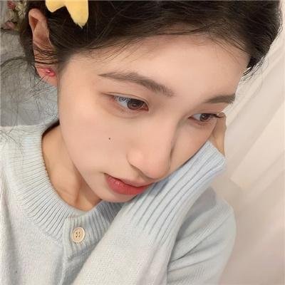 若与母亲同住